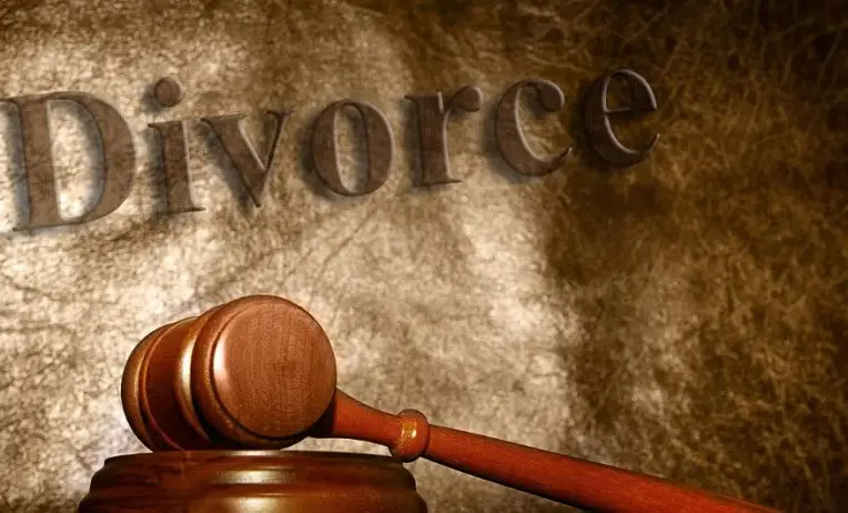 محامي طلاق في مكة